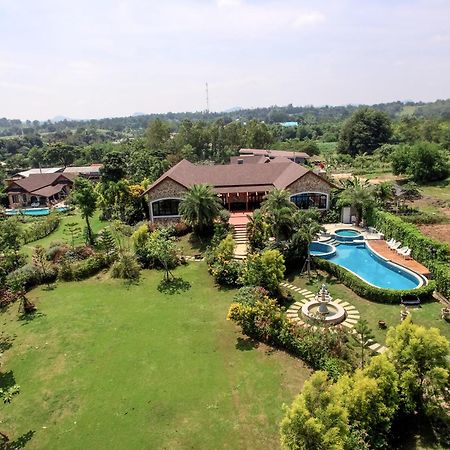 Chateau De Prim Khao Yai Ban Sap Phlu Екстериор снимка