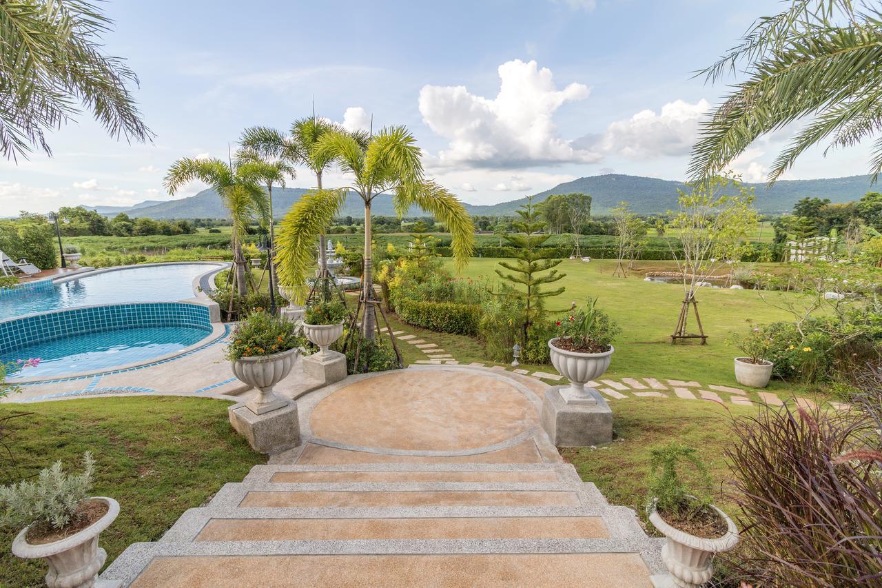 Chateau De Prim Khao Yai Ban Sap Phlu Екстериор снимка