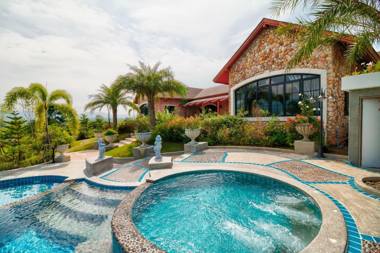 Chateau De Prim Khao Yai Ban Sap Phlu Екстериор снимка