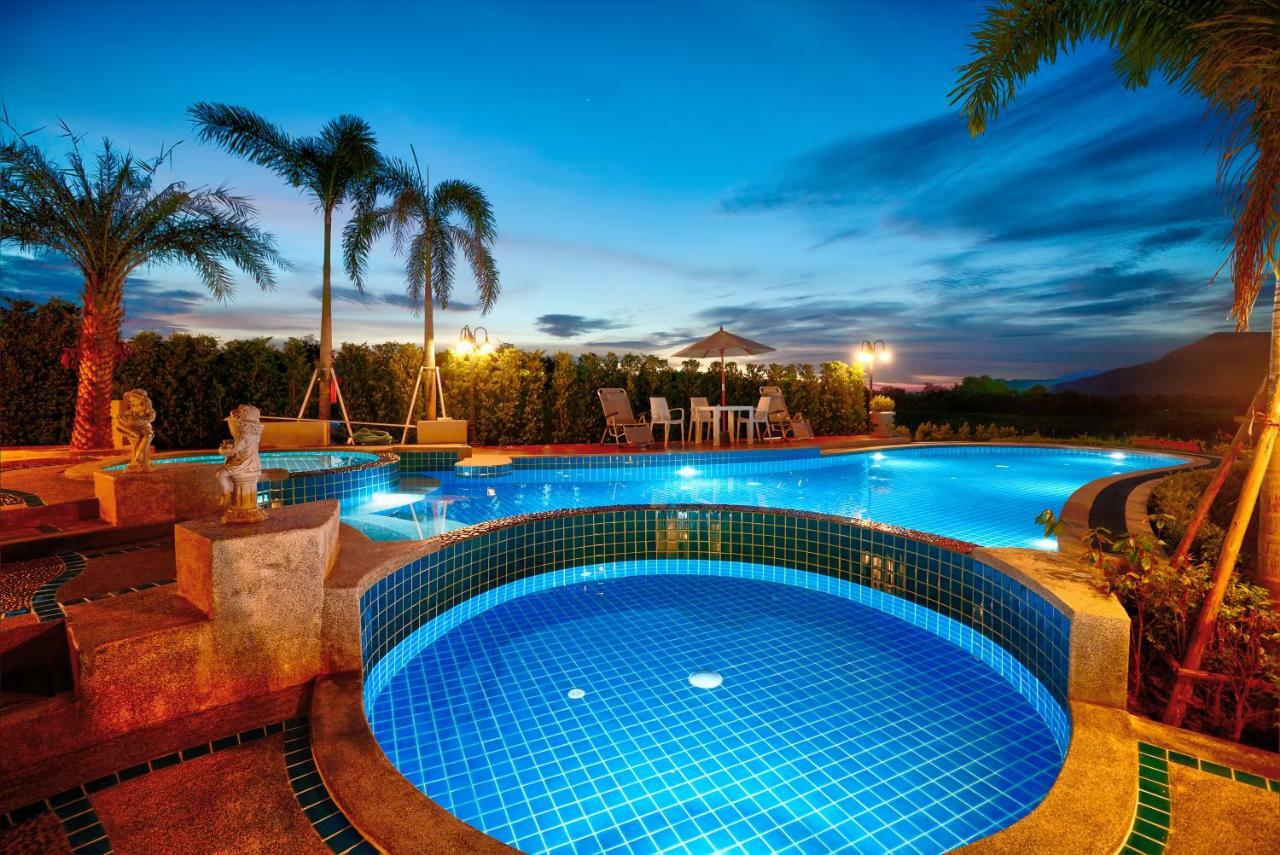 Chateau De Prim Khao Yai Ban Sap Phlu Екстериор снимка
